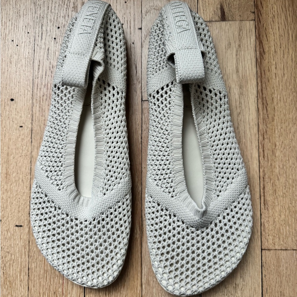 Bottega Veneta Cream Knit Flats - Picture 5 of 6